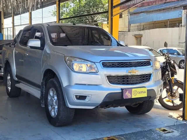 Carro Chevrolet S10 Cabine Dupla 2014 S10 2.8 CTDi 4x2 LT (Cab Dupla) (Aut)