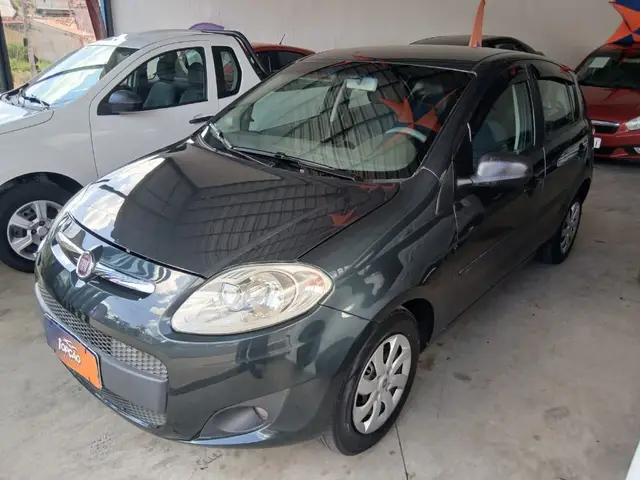Carro Fiat Palio 2013 Attractive 1.0 Evo (Flex)