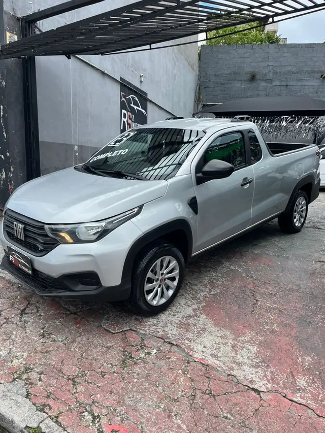 Carro Fiat Strada 2023 Endurance 1.4 Cabine Plus (Flex)