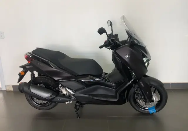 Moto Yamaha XMax 2026 300 Connected