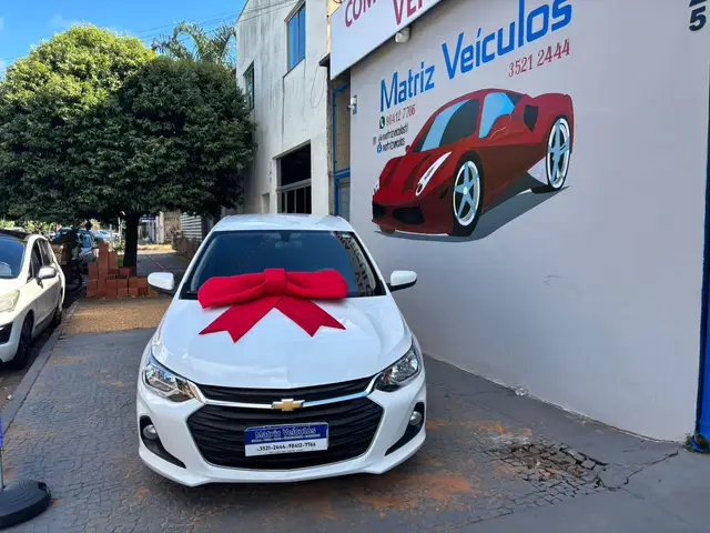 Carro Chevrolet Onix Plus 2024 LTZ 1.0 Turbo (Aut.)