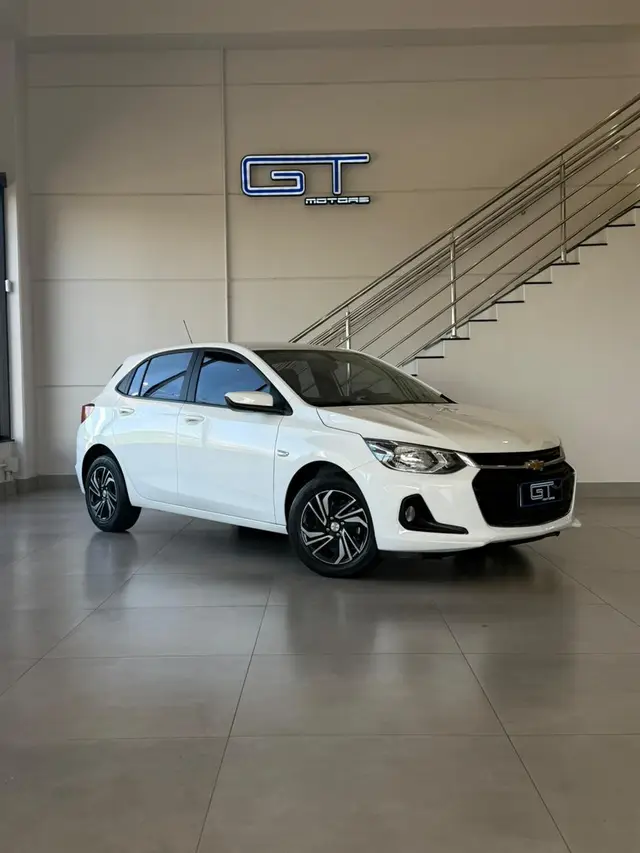 Carro Chevrolet Onix 2024 LT 1.0 Turbo