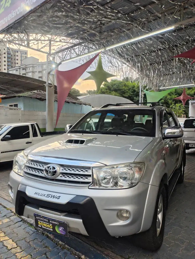 Carro Toyota Hilux SW4 2009 SRV 4x4 3.0 Turbo  (aut)2