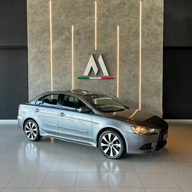 Carro Mitsubishi Lancer 2014 2.0 16V CVT (aut)