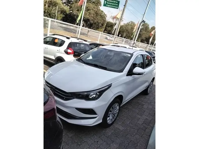 Carro Fiat Cronos 2024 Drive 1.0