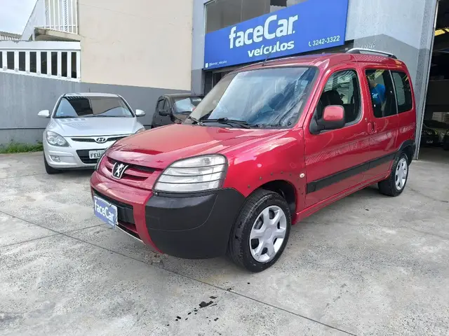 Carro Peugeot Partner 2011 Escapade 1.6 16V (Flex)