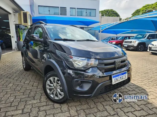 Carro Fiat Mobi 2023 Trekking 1.0 (Flex)