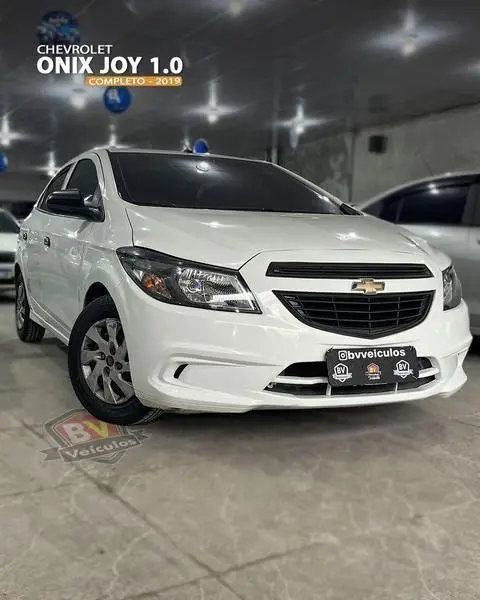 Carro Chevrolet Onix 2019 1.0 Joy SPE/4