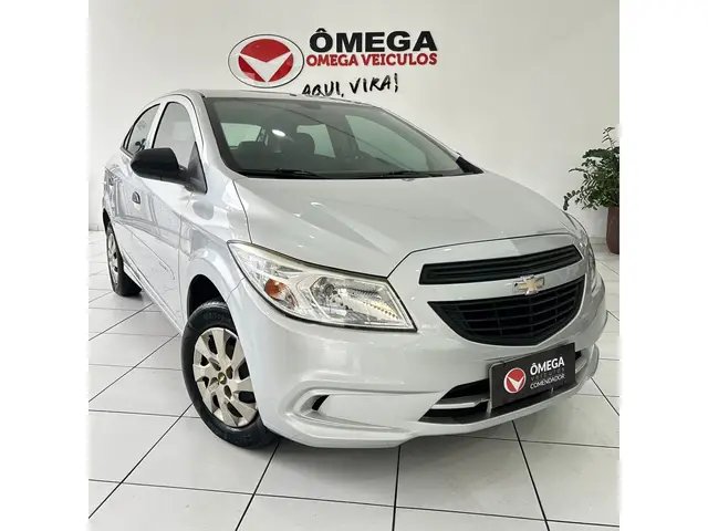 Carro Chevrolet Onix 2015 1.0 LS SPE/4