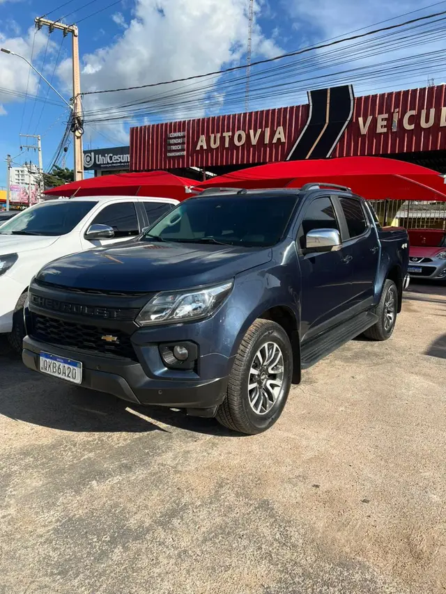 Carro Chevrolet S10 Cabine Dupla 2017 S10 2.8 CTDI High Country 4WD (Cabine Dupla) (Aut)