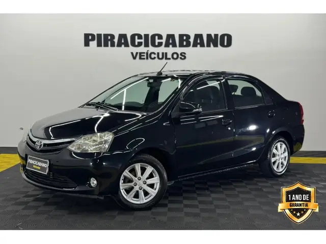Carro Toyota Etios Sedan 2017 XLS 1.5 (Aut) (Flex)