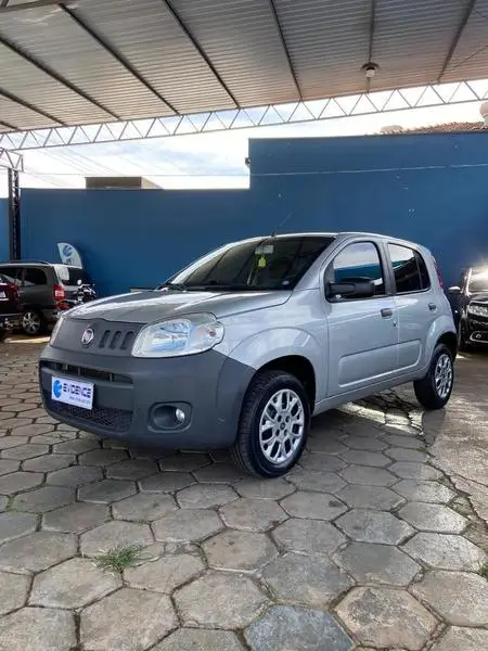 Carro Fiat Uno 2011 Vivace 1.0 8V (Flex) 4p