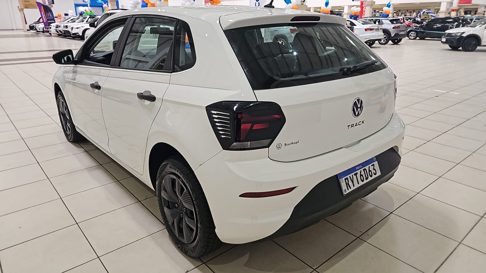 vw - volkswagen polo track 1.0 flex 12v 5p