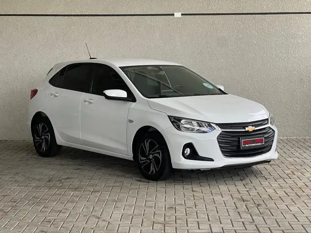 Carro Chevrolet Onix 2025 LT 1.0