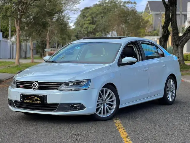 Carro Volkswagen Jetta 2014 2.0 TSI Highline DSG