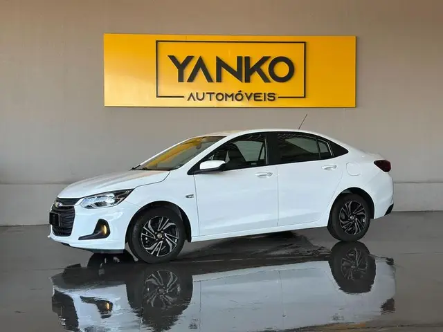 Carro Chevrolet Onix Plus 2025 LT 1.0