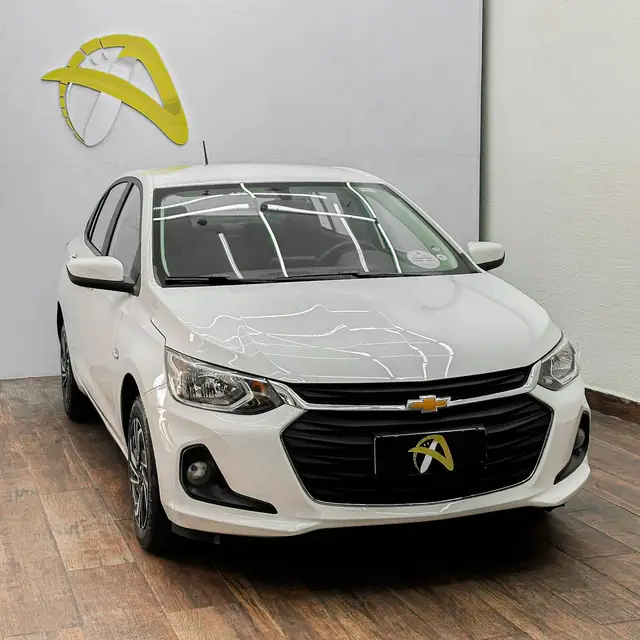 Carro Chevrolet Onix 2025 LT 1.0