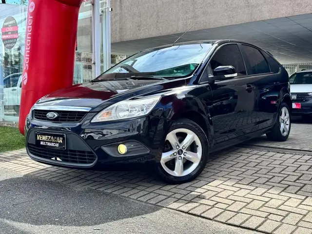 Carro Ford Focus Hatch 2011 GLX 2.0 16V (Flex)