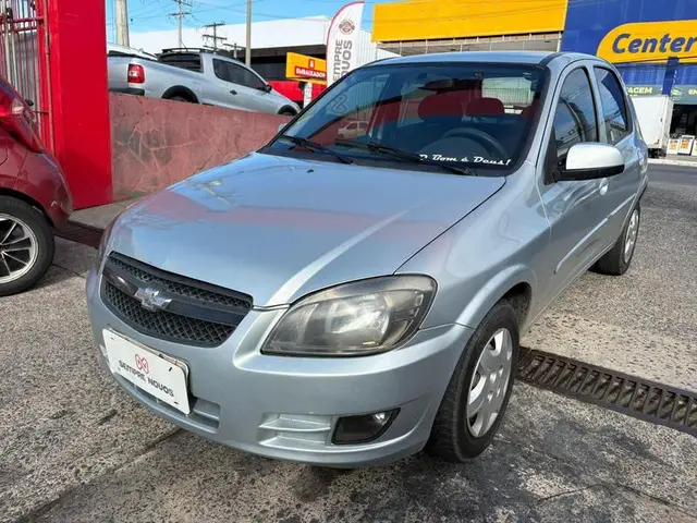 Carro Chevrolet Celta 2013 LS 1.0 (Flex) 4p