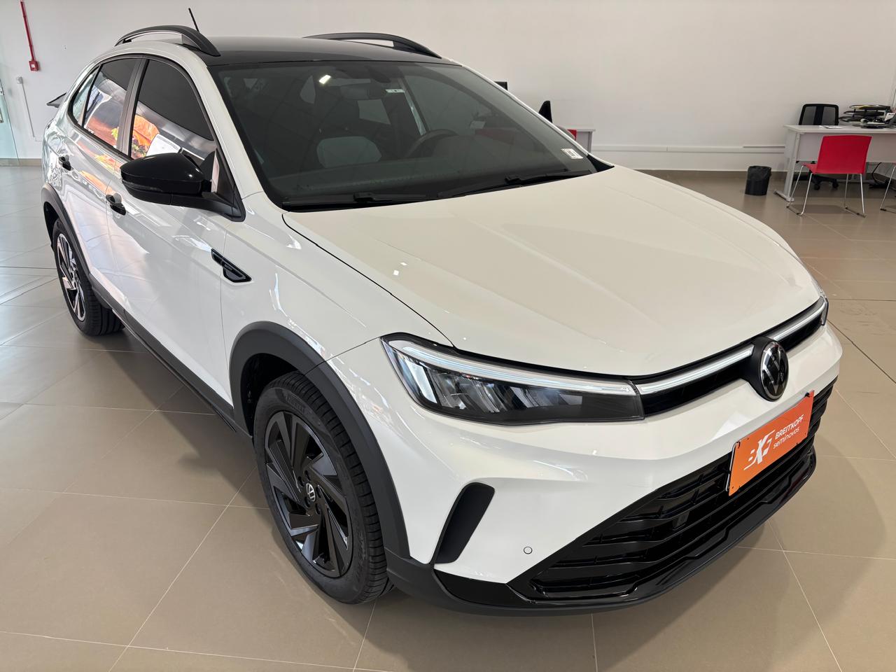 VW - Volkswagen-Nivus-Highline 200 TSI