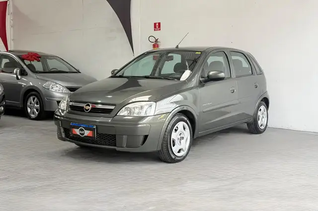 Carro Chevrolet Corsa Hatch 2010 Premium 1.4 (Flex)