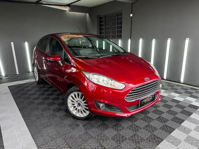Carro Ford Fiesta Hatch 2016 1.6 (Flex)