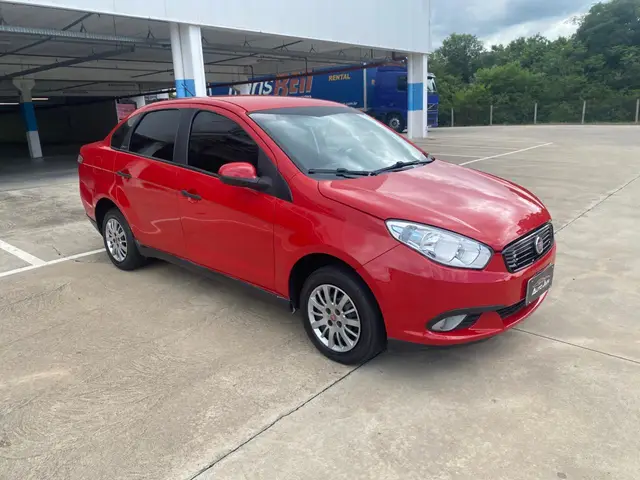Carro Fiat Grand Siena 2018 Attractive 1.0 (Flex)