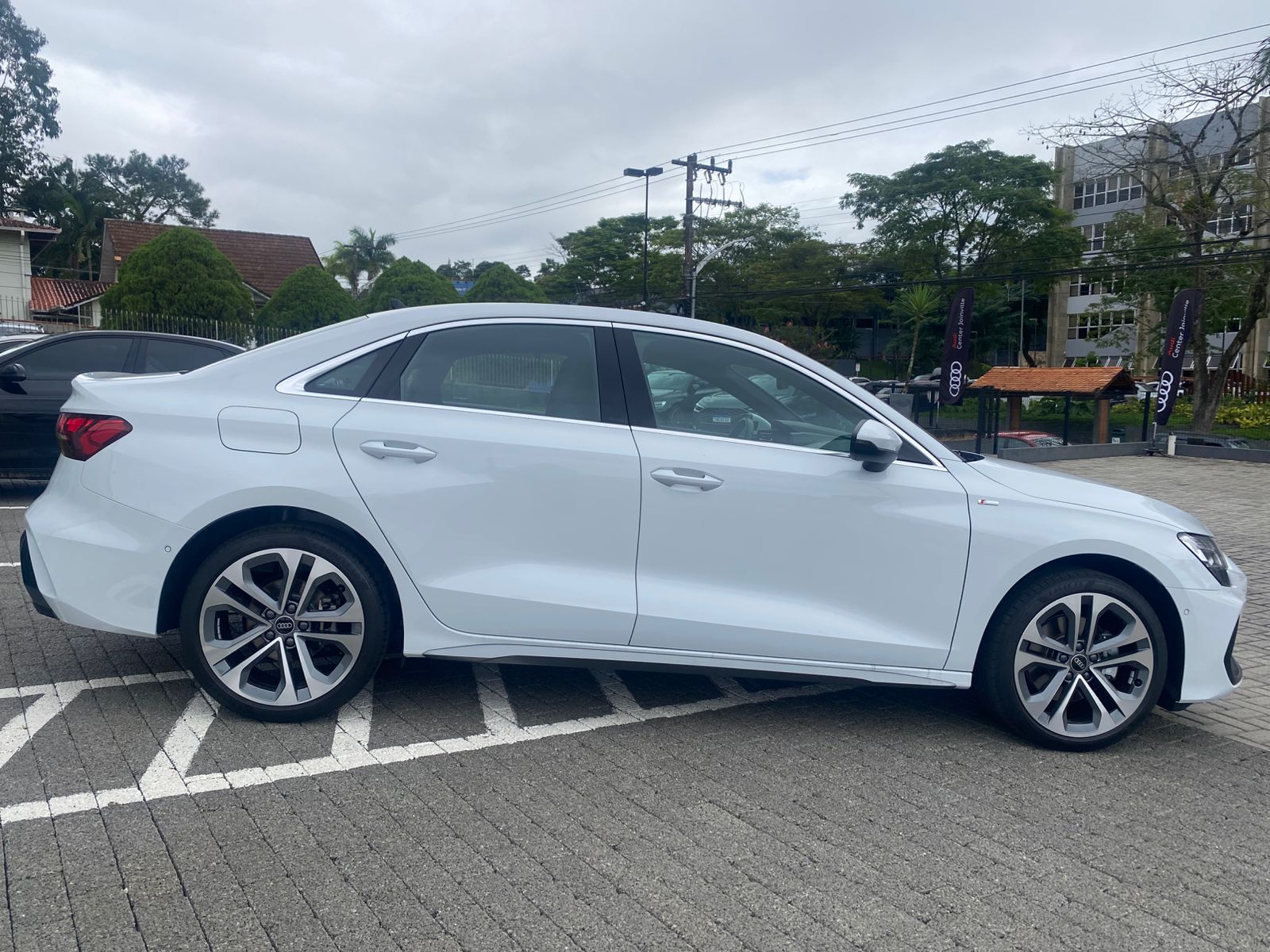 audi a3 sedan performance 2.0 tfsi s-tronic