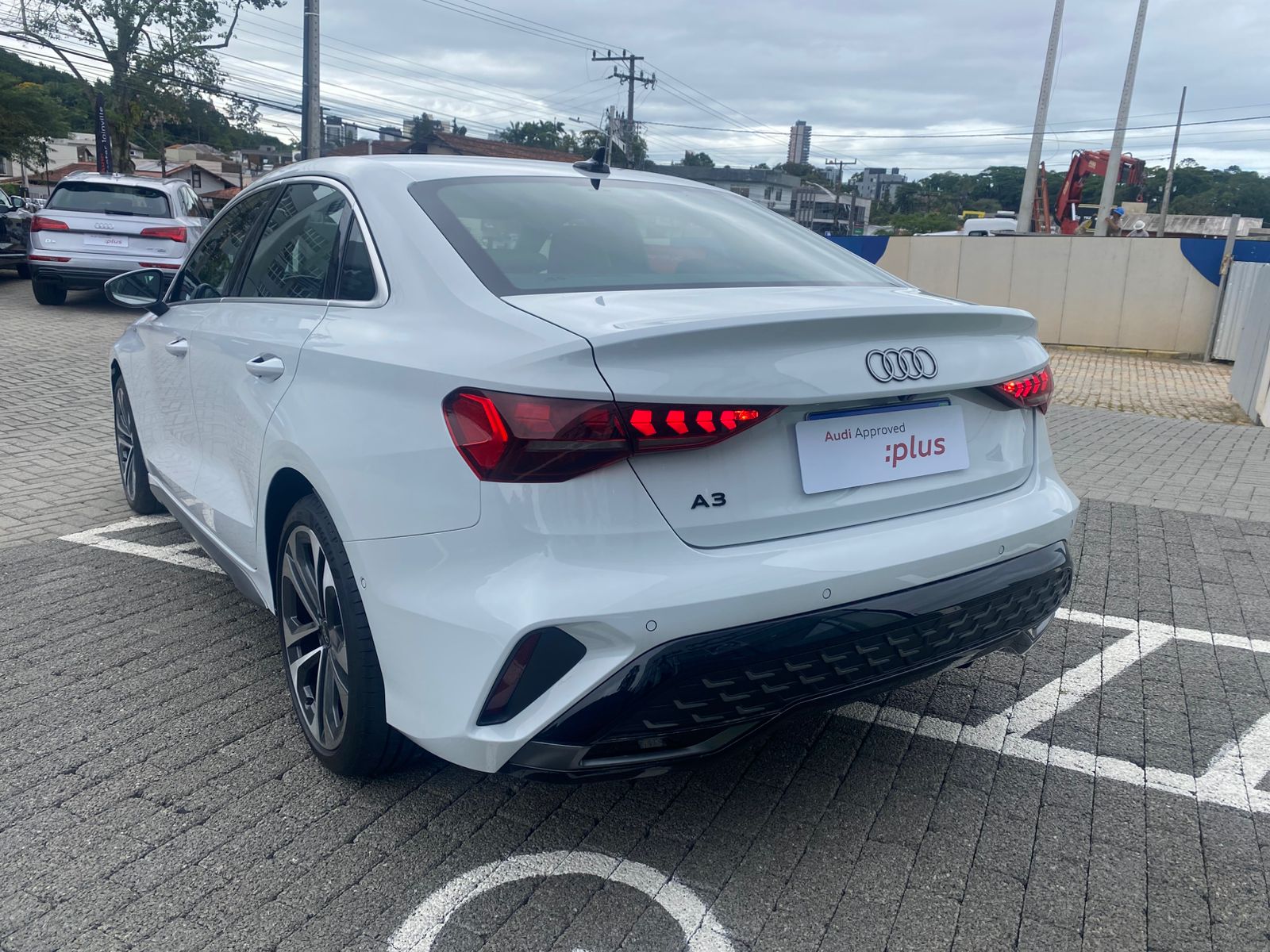 audi a3 sedan performance 2.0 tfsi s-tronic