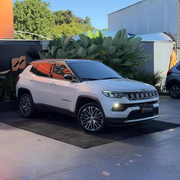 Carro Jeep Compass 2023 Limited 1.3 T270 (Aut) (Flex)