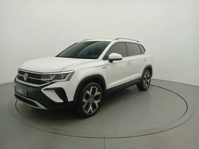 Carro Volkswagen Taos 2024 Highline 1.4 TSI