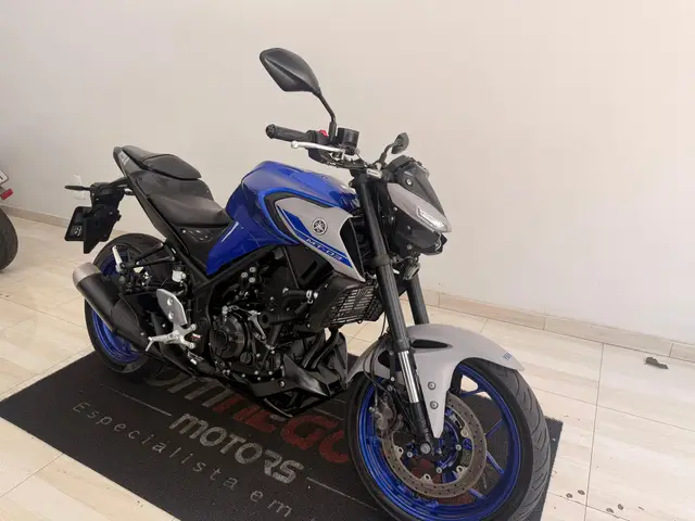 Moto Yamaha MT-03 2022 ABS