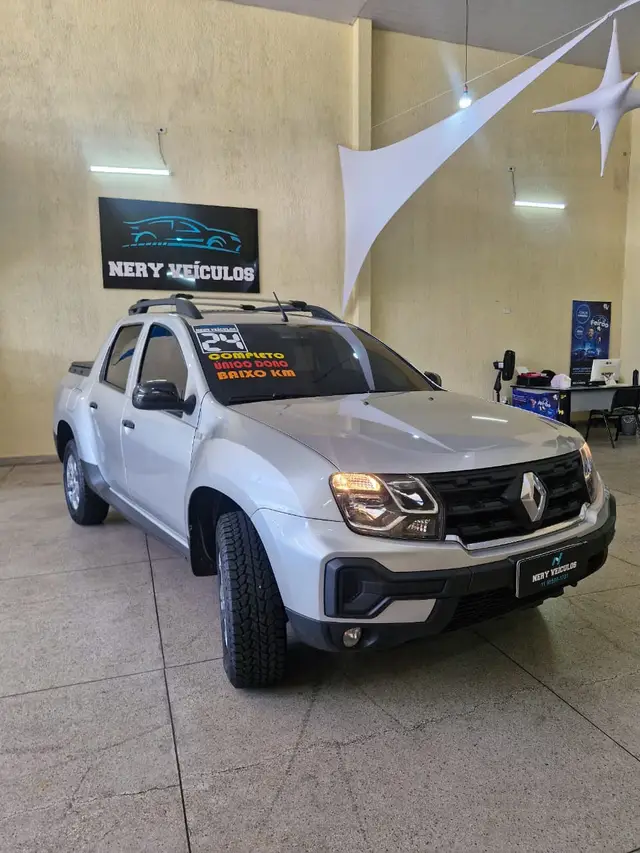 Carro Renault Oroch 2024 Intense 1.6 (Flex)