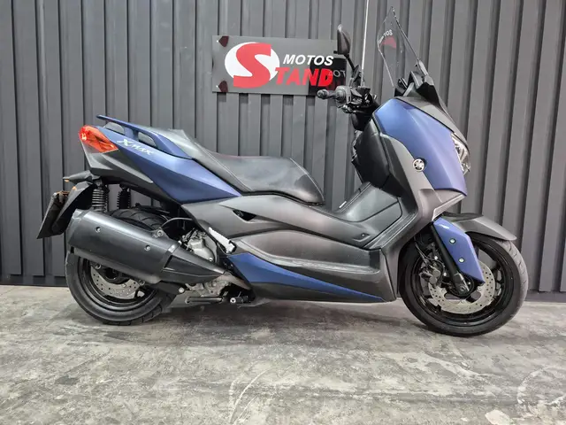 Moto Yamaha XMax 2021 250 (ABS)