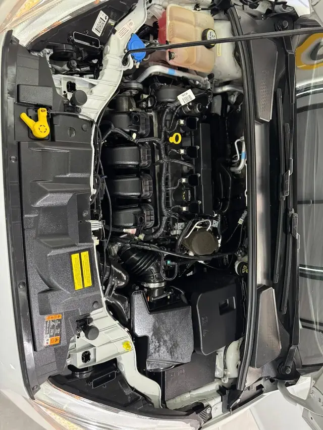 Carro Ford Focus Sedan 2016 SE Plus 2.0 PowerShift