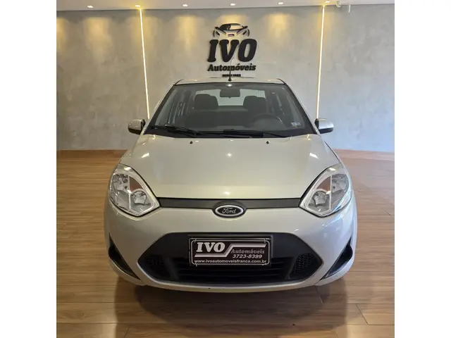 Carro Ford Fiesta Hatch 2013 SE Rocam 1.6 (Flex)