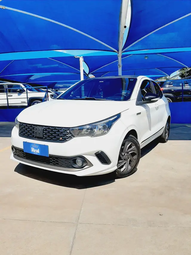 Carro Fiat Argo 2022 Drive 1.3 S-Design (Flex)