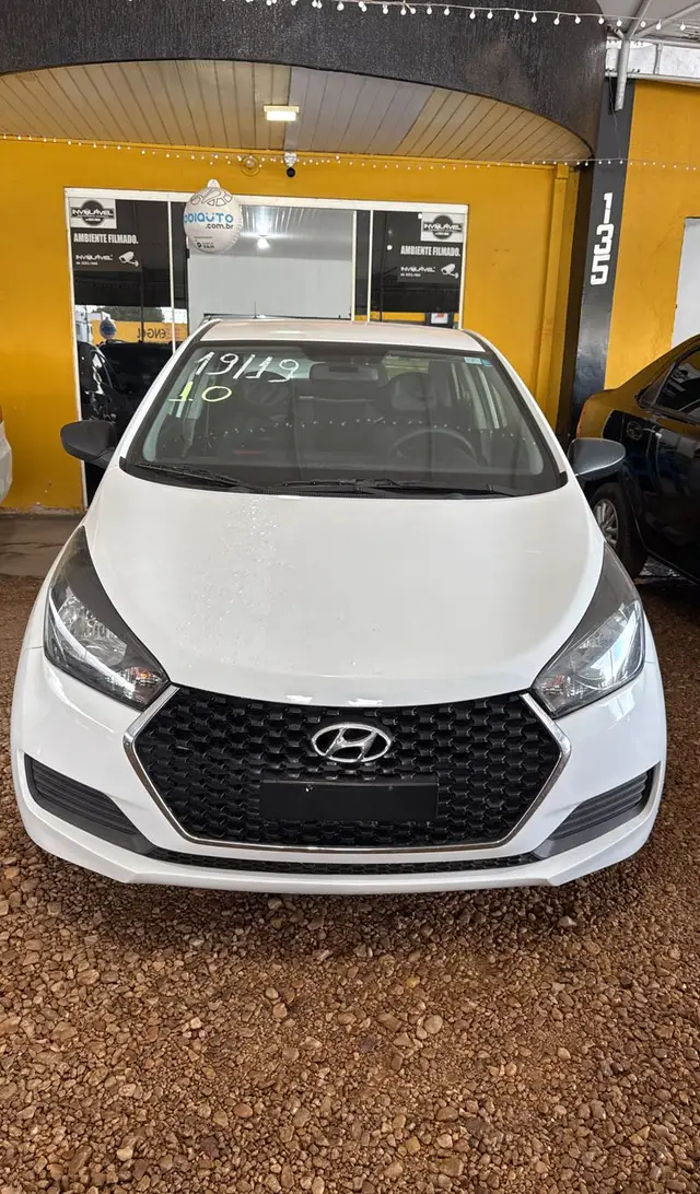 Carro Hyundai HB20S 2019 1.0 Unique (Flex)
