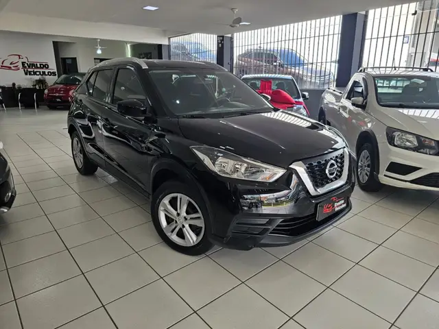 Carro Nissan Kicks 2018 1.6 S CVT (Flex)