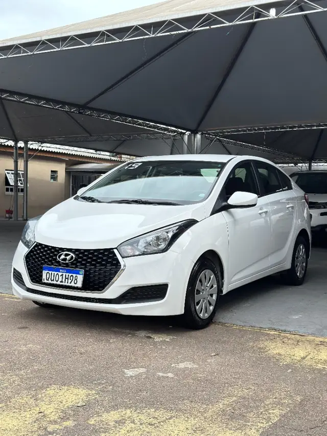 Carro Hyundai HB20S 2019 1.0 Unique (Flex)