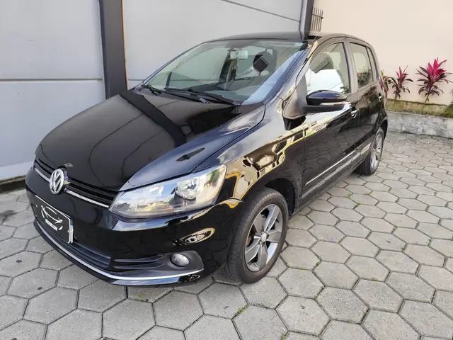 Carro Volkswagen Fox 2019 1.6 MSI Connect (Flex)
