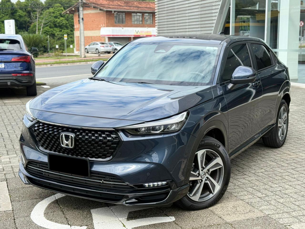 Honda-HR-V-Touring 1.5 Turbo