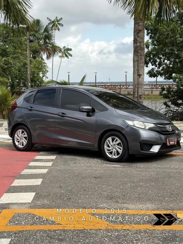 Carro Honda Fit 2015 1.5 16v LX CVT (Flex)