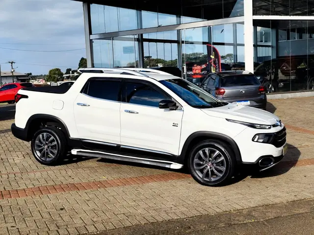Carro Fiat Toro 2019 2.0 TDI Volcano Auto 4WD