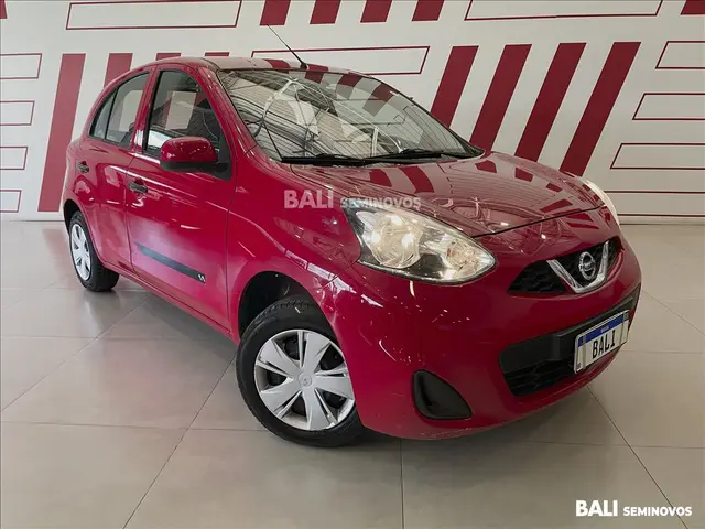 Carro Nissan March 2017 1.0 12V S (Flex)