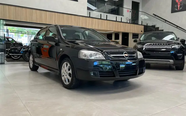 Carro Chevrolet Astra Hatch 2011 Advantage 2.0 (Flex)