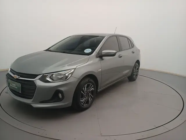 Carro Chevrolet Onix 2025 LT 1.0