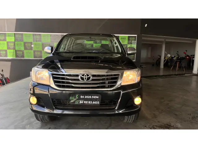 Carro Toyota Hilux Cabine Dupla 2013 Hilux 3.0 TDI 4x4 CD SRV Top (Aut)