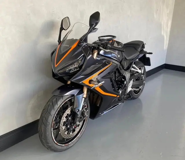 Moto Honda CBR 650R 2021 ABS