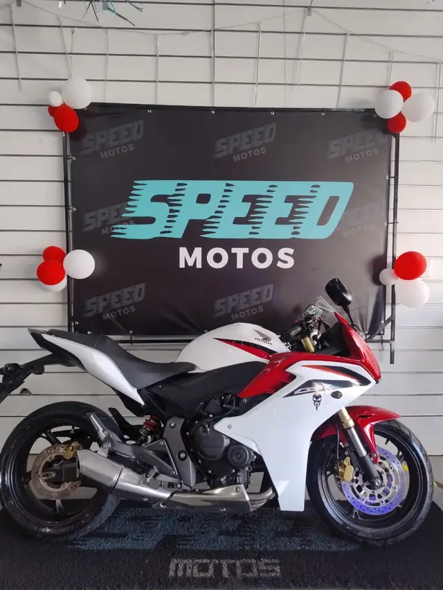 Moto Honda CBR 600 2012 F (Standard)